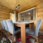 Happy House ヴィラ サラエヴォ