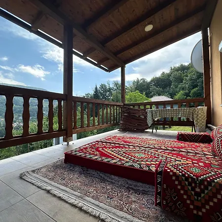 Happy House Villa