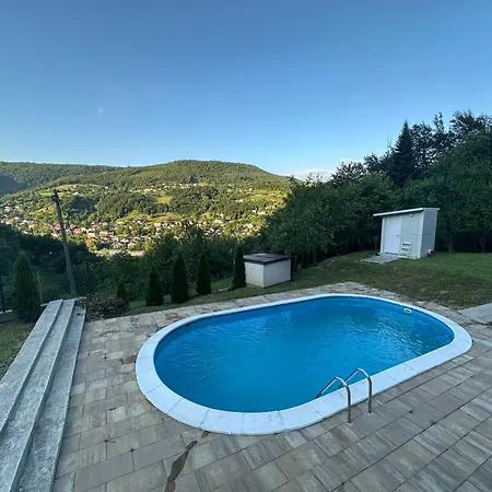 Happy House Villa *